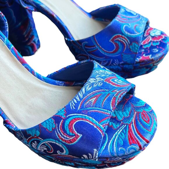 High Heel Platform Sandals SZ 8 Blue floral satin, 4.7" Heels - Picture 5 of 12